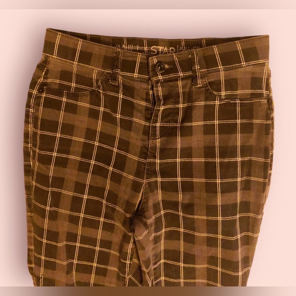 Rue21 Vanilla Star Gray and White Plaid Pull-on Jeggings | Small - Picture 2 of 11